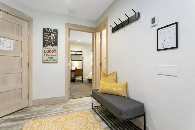 4192 Spruce Way 1 Bedroom Condo