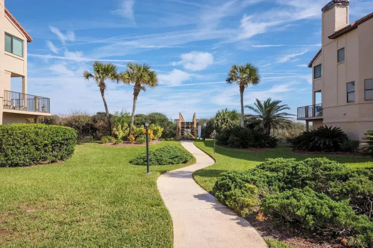 Spyglass 32 by Distinctive Beach Rentals