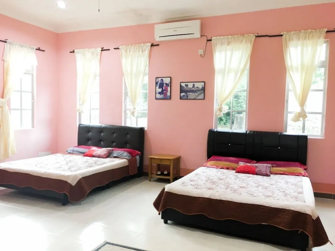 3 Bedrooms Villa