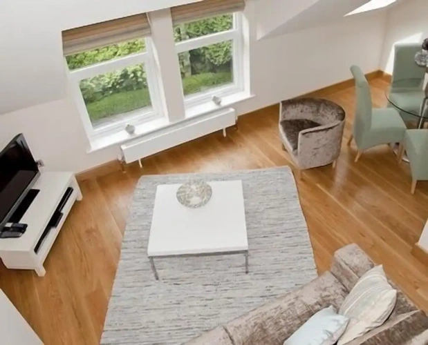 2 Bedrooms Luxury Attic Apartment