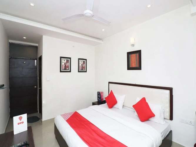 OYO 27921 Hotel Shalimar