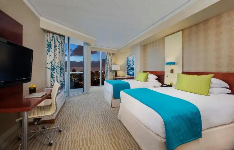 Deluxe Studio with balcony and with ocean view