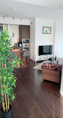 Luxury 2 Bedroom Lakeview