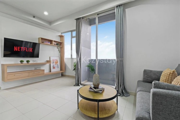 2 Bedrooms Apartment with balcony and with city view