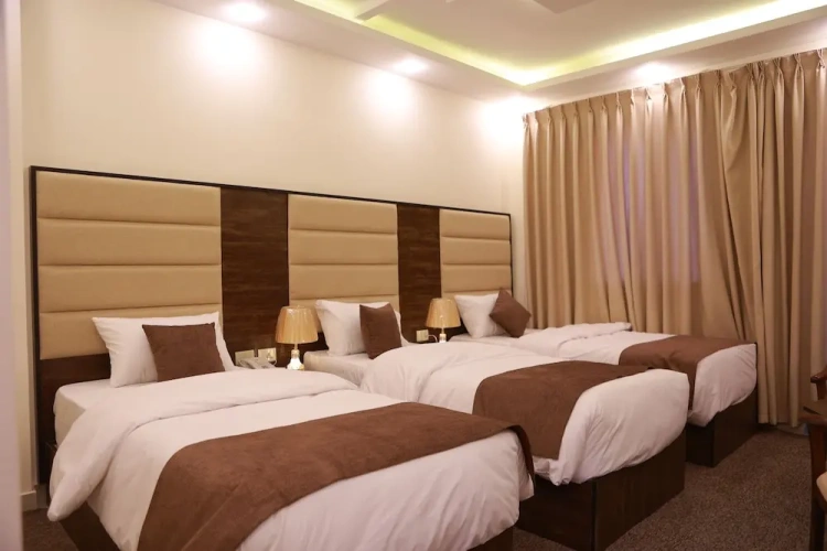 Deluxe Triple room with mountain view