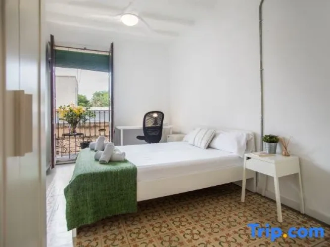 3 Bedrooms Apartment
