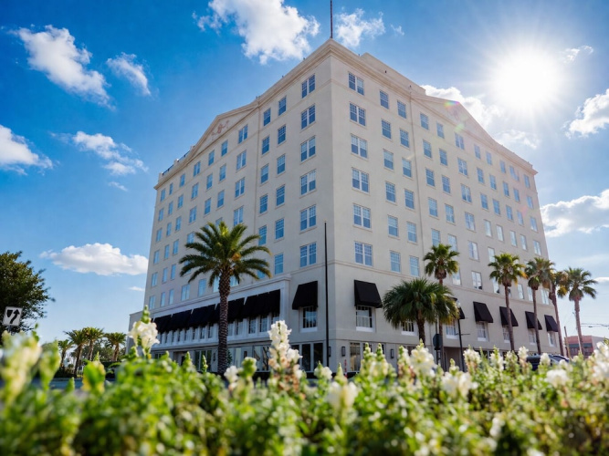 The Markham Hotel - Gulfport, MS