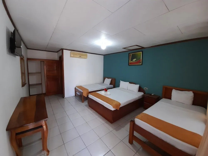 Arenal Container Hostel