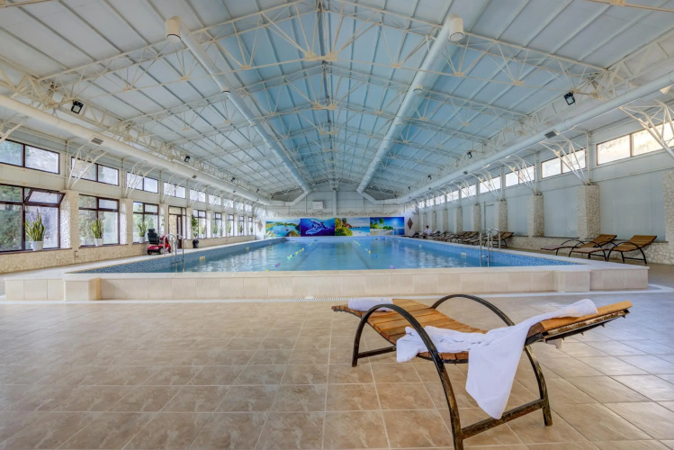 Mountain View Hot Spring Resort