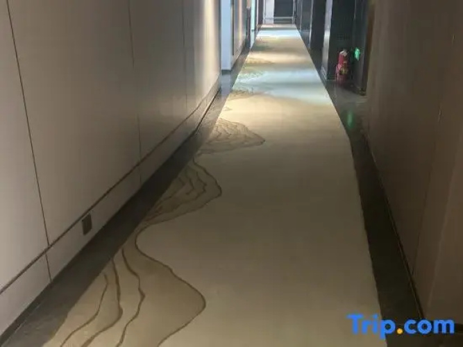 Jiuzhou Hot Spring Hotel