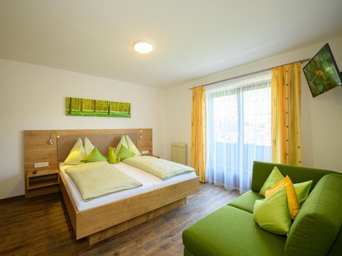 1 Bedroom Apartment with balcony
