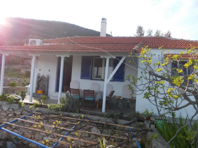 Mourtero House