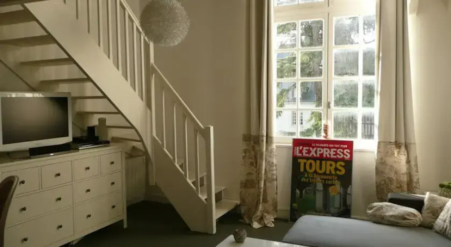 Duplex de Standing au Coeur de Tours
