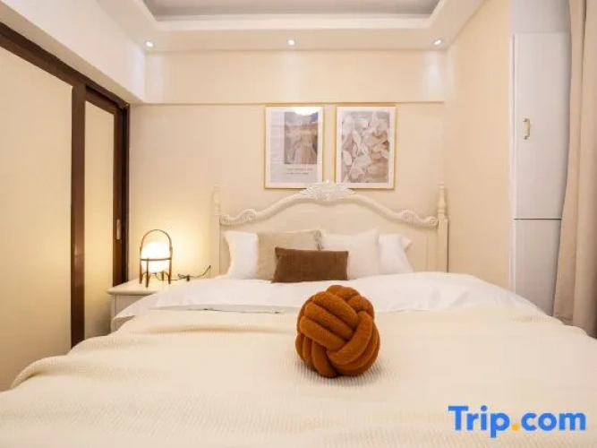 2 Bedrooms Suite