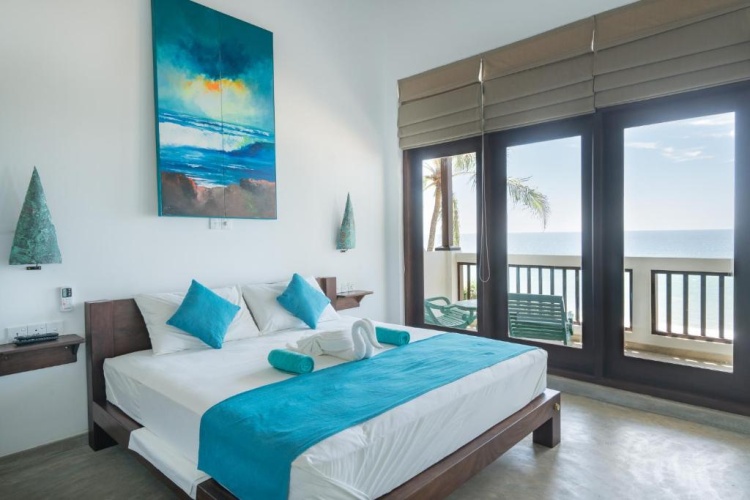 Standard Double room with balcony and with sea view