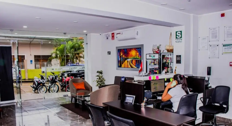 Palm Hotel