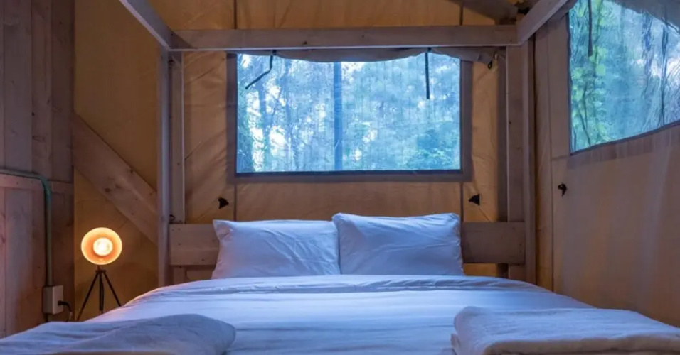 Casta a Incredible Lodge in the Forest With Private Jacuzzi