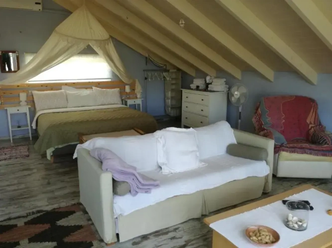 3 Bedrooms Apartment