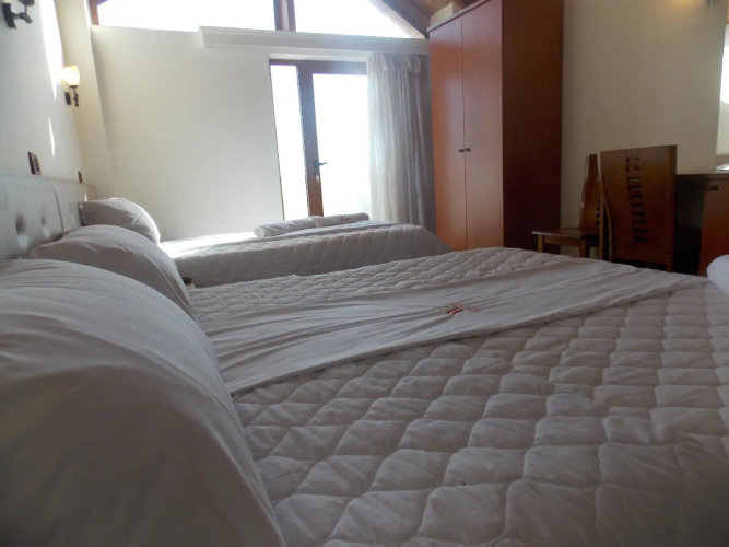 Paradise Hotel