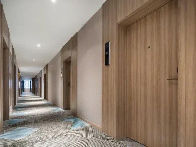 Moke Hotel