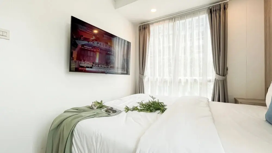 Modern Classic Touch 1Br Apartment At Tokyo Riverside Pik 2
