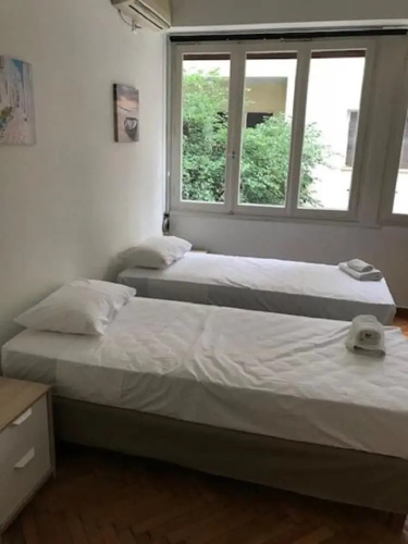 Kaniggos Two bedroom Big Apartment