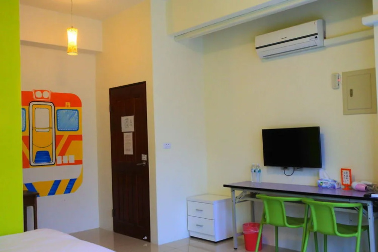 New JRailway BNB