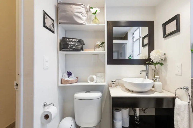 Cozy Vintage Flat