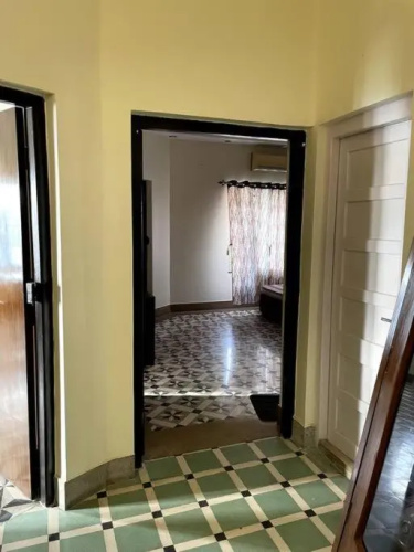 Lovely 4 bedroom condo