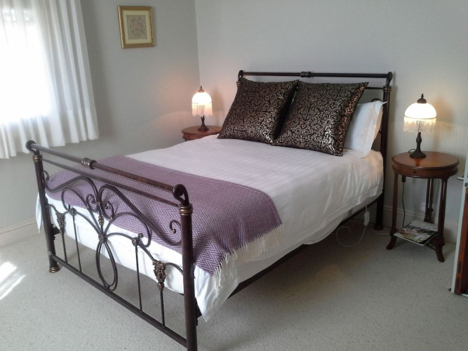 Stoke House Bed and Breakfast