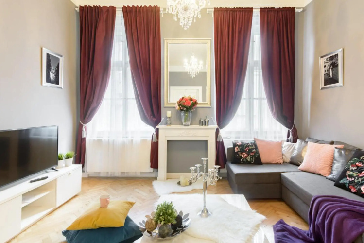 Cosmopolitan Central Prague Apartment