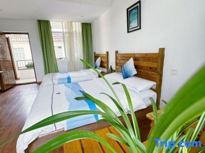 Standard Family room with river view