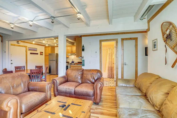 Mtn-view Condo w/ Community Perks in Silverthorne