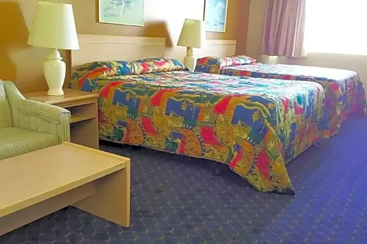 Quadruple Suite