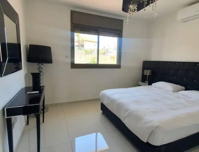 Private Pool, 3Br Garden Apartment, Aquarelle