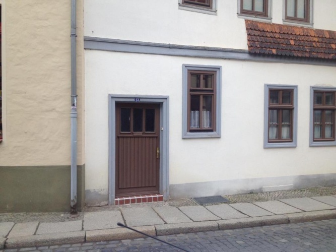 3 Bedrooms Single Apartment