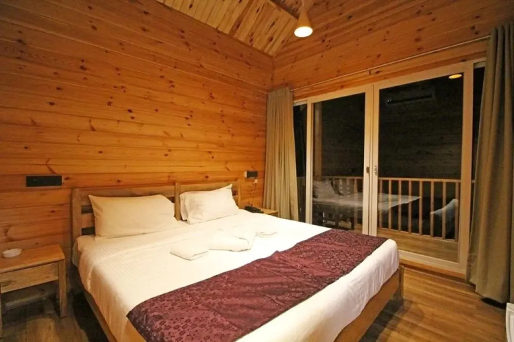 Larive Beach Resort