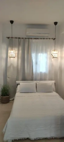 Classic Double Basement room with balcony