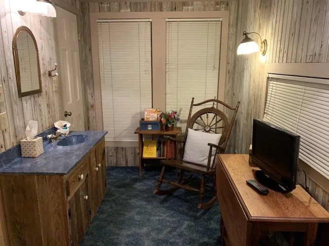 Economy Double room with balcony and with view