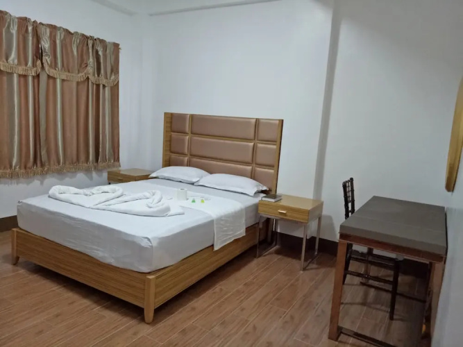 Meaco Hotel - Anilao