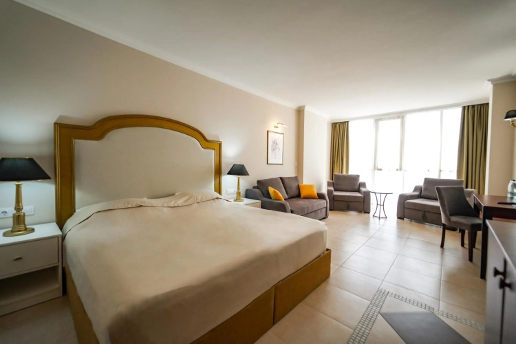 Imperial Palace Hotel & Spa