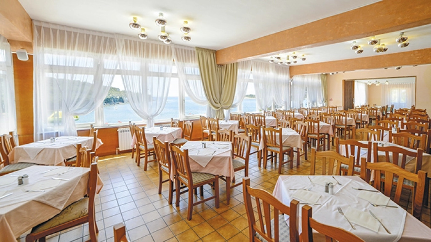 Centinera Resort & Camping