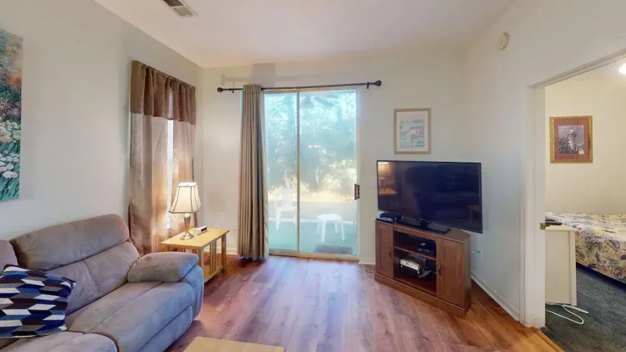 River Oaks 58b 2 Bedroom Condo