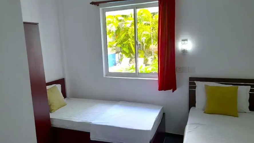Sea Breeze Hotel