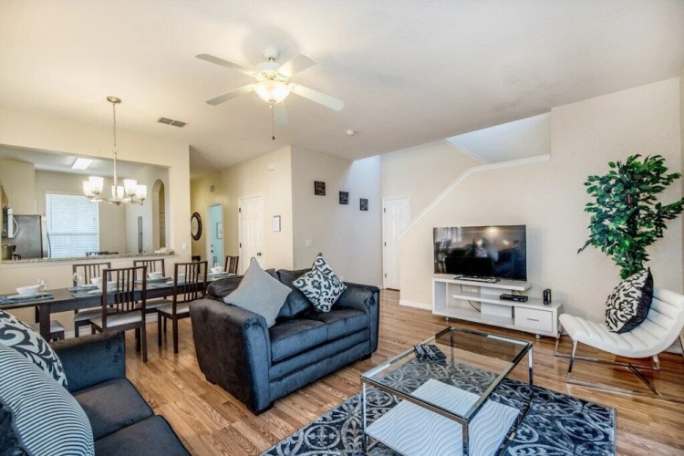 4-Bedroom Villa in Davenport 1104CAL