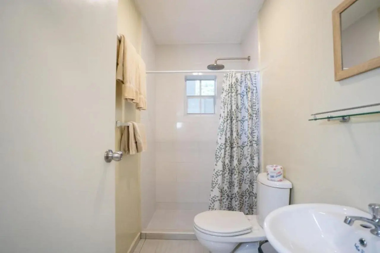 Delynne Boutique Hotel