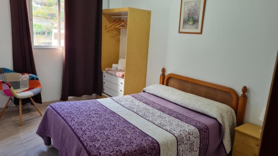 3 Bedrooms Apartment