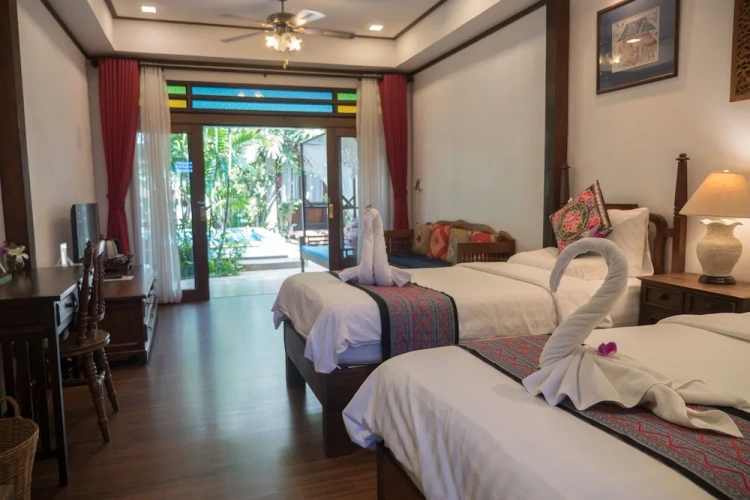 Standard Double room with view