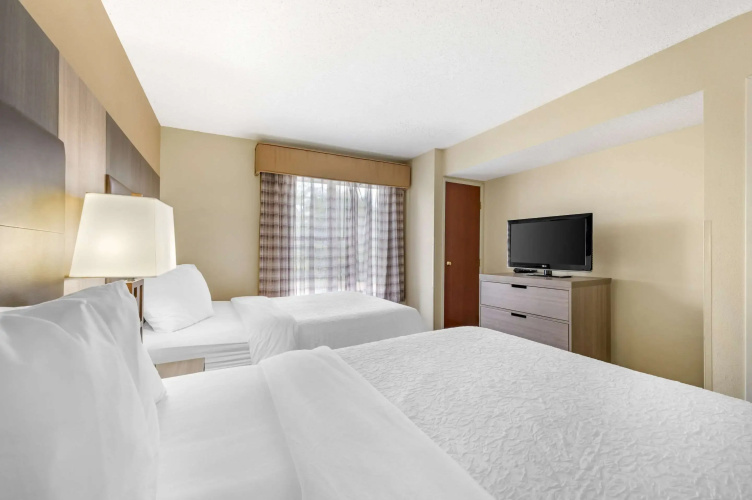 Quality Suites