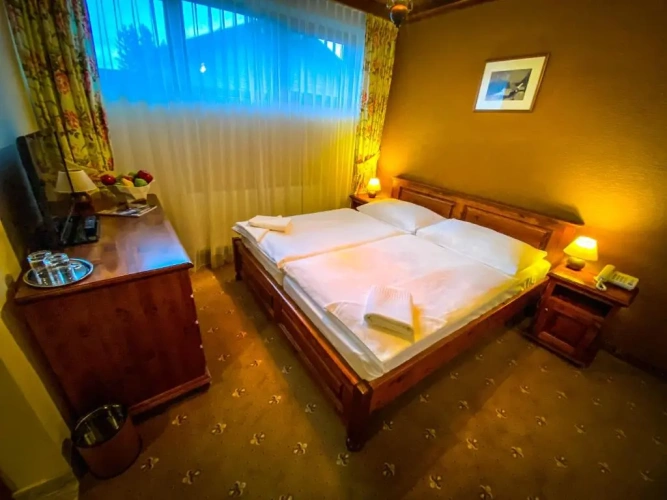 Economy Twin room